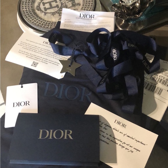 Brand new size 43 limited edition Dior runners - Picture 7 of 8